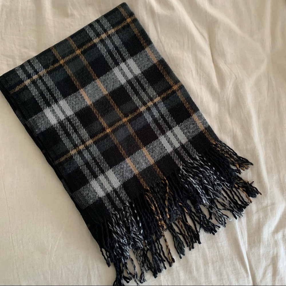 Black Plaid Blanket Scarf